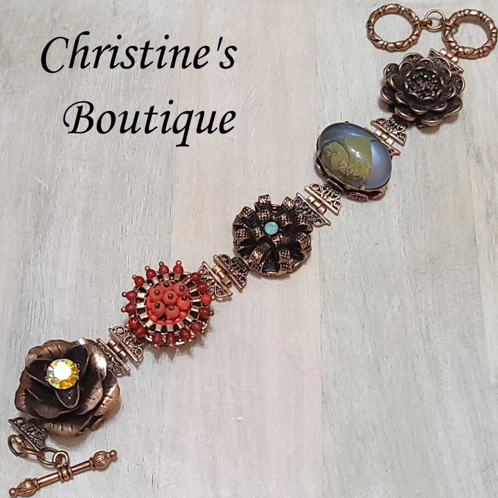 Victorian style bracelet, flower cabachons with rhinestones and beads copper - Picture 3 of 10